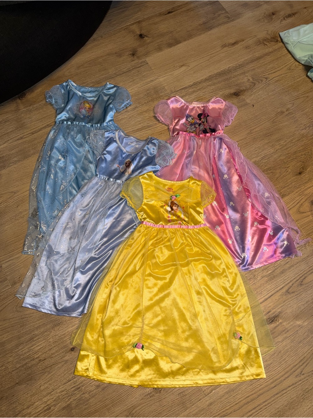 Kids Princess nightgowns, pajamas Costume Dress - frozen, beauty and the beast,